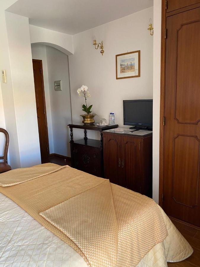 Guest House Toca Dos Grilos Ещорил Екстериор снимка