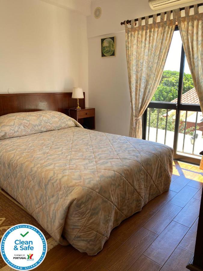 Guest House Toca Dos Grilos Ещорил Екстериор снимка
